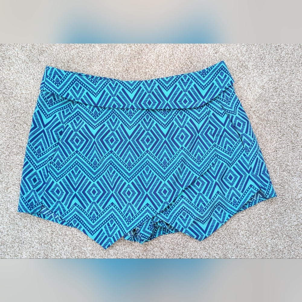 Forever 21 Turquoise Geometric Skort With Pockets XS